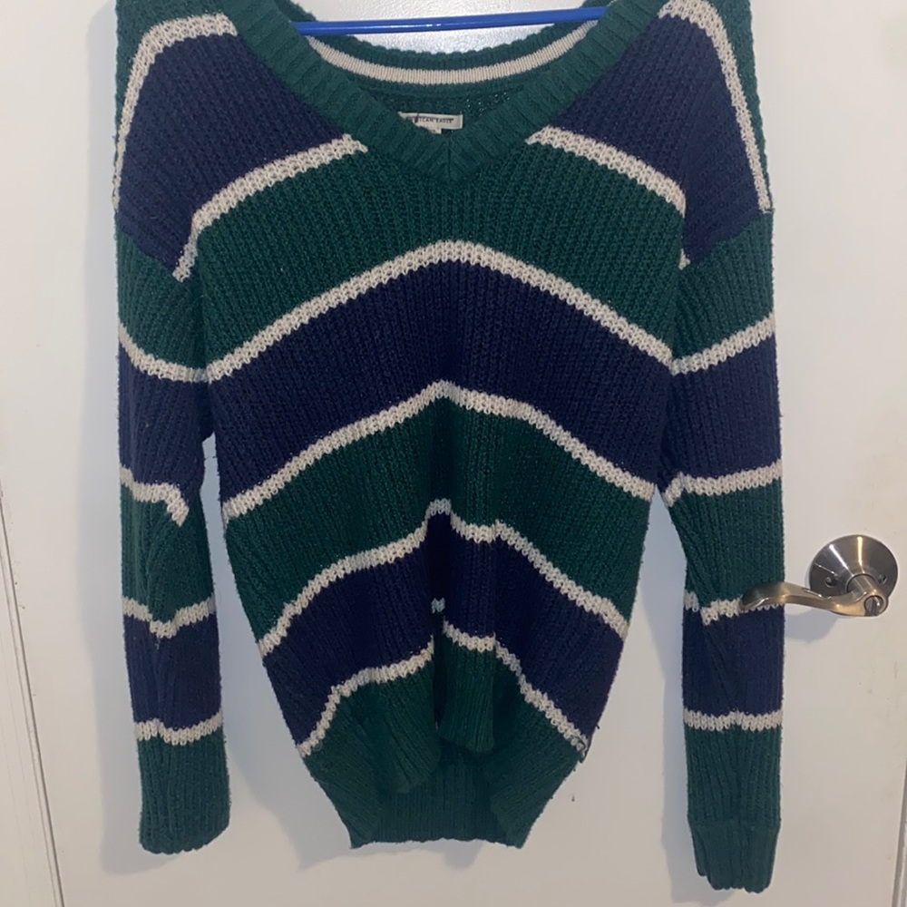 American eagle sweater